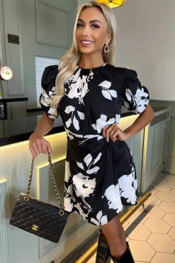 Black And White Print Short Puff Sleeve Gathered Side Mini Dress