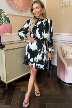 Black And White Printed Long Sleeve Pleated Shoulder Mini Dress