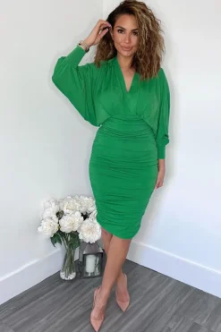 Green Ruched Bat Wing Sleeve Midi Dress