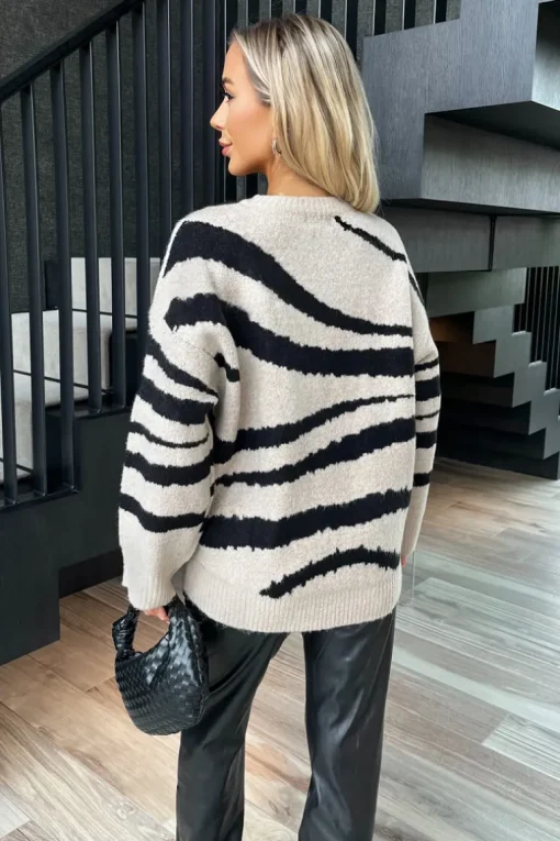 Oatmeal And Black Tiger Striped Knit Jumper