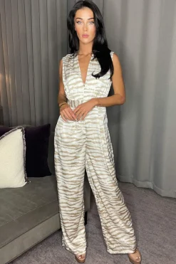 Stone Print V Neck Sleeveless Jumpsuit